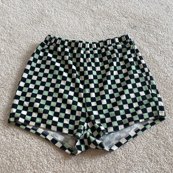 2/15$Vintage beach shorts white fox boutique - Picture 2 of 2